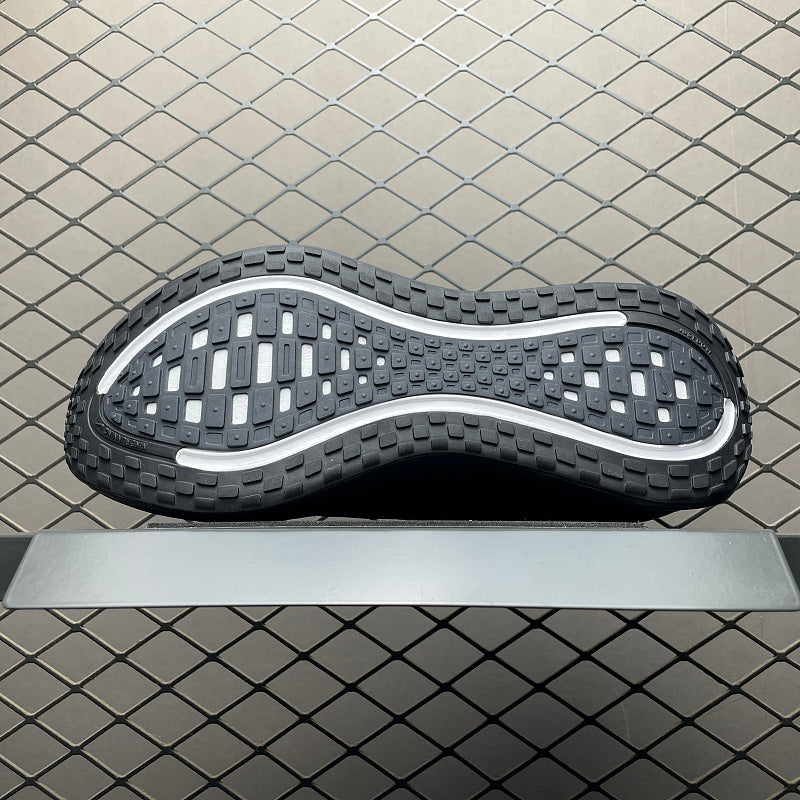 Nike ZoomX Morpho - Black/Dark Grey