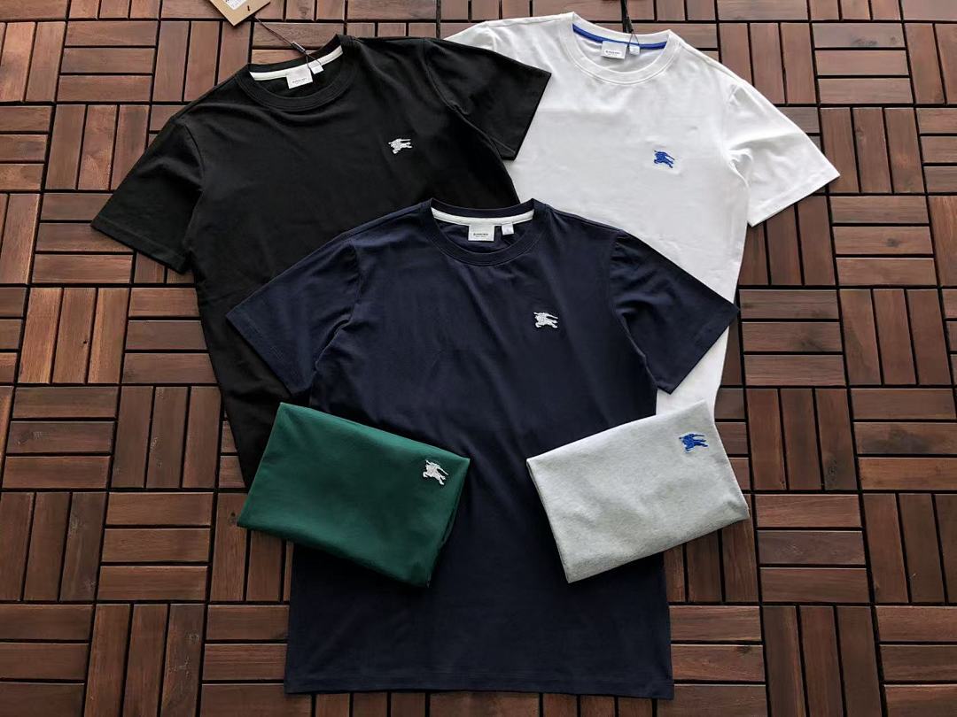 Burberry T-SHIRT