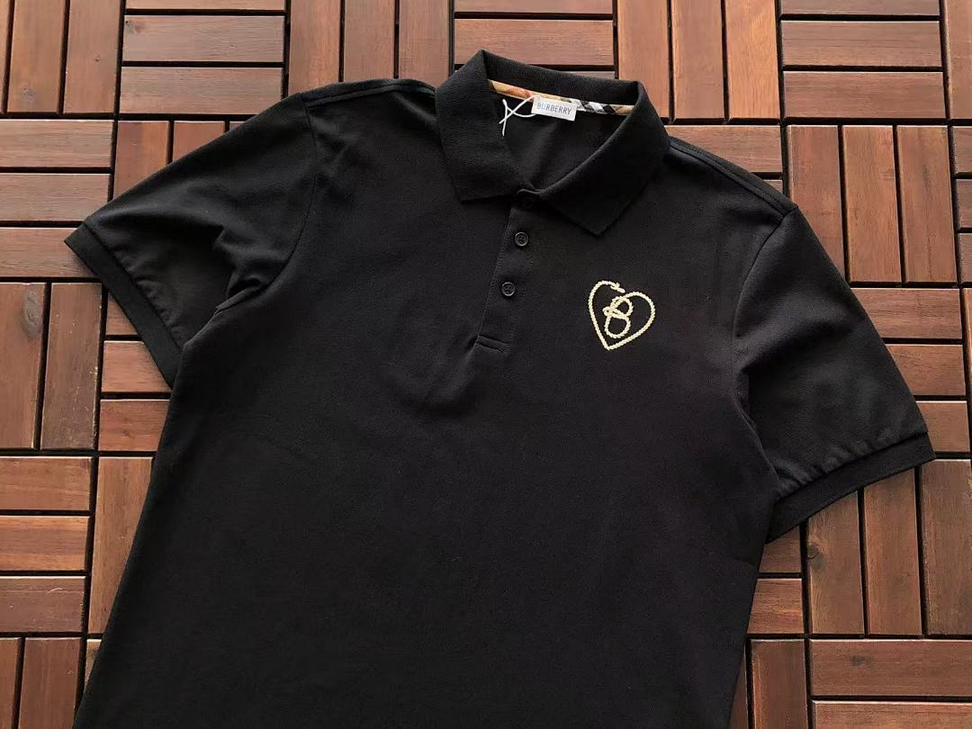 Burberry T-SHIRT