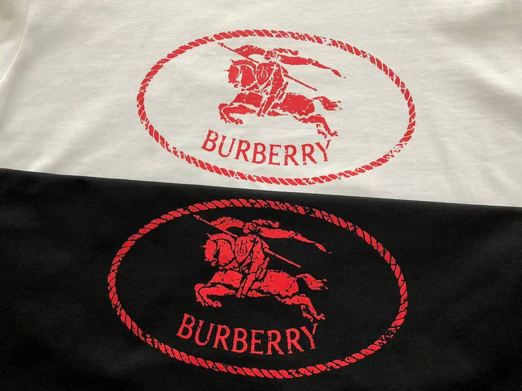 Burberry T-SHIRT