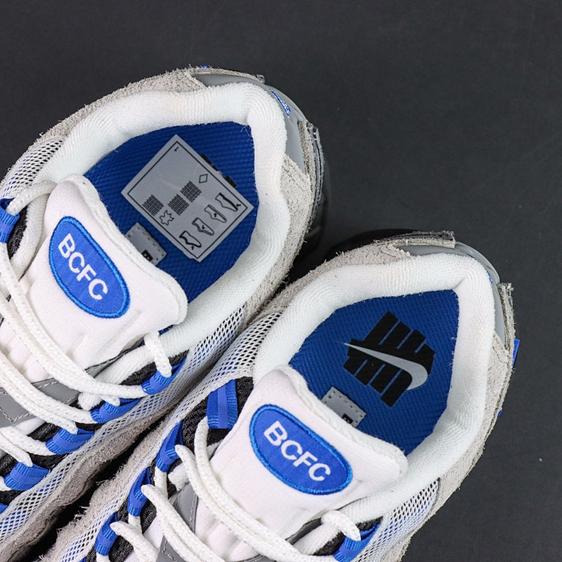 Nike Air Max 95 x Undefeated - Crystal Blue