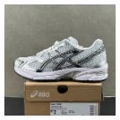 ASICS Product 105