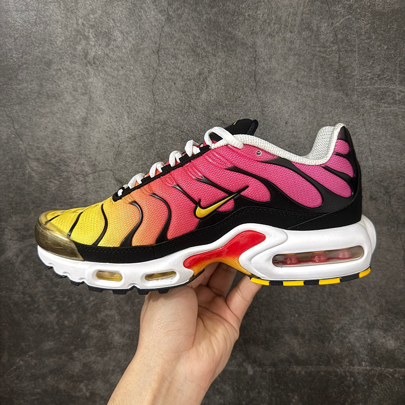 Nike ZoomX Morpho - Black/Dark Grey