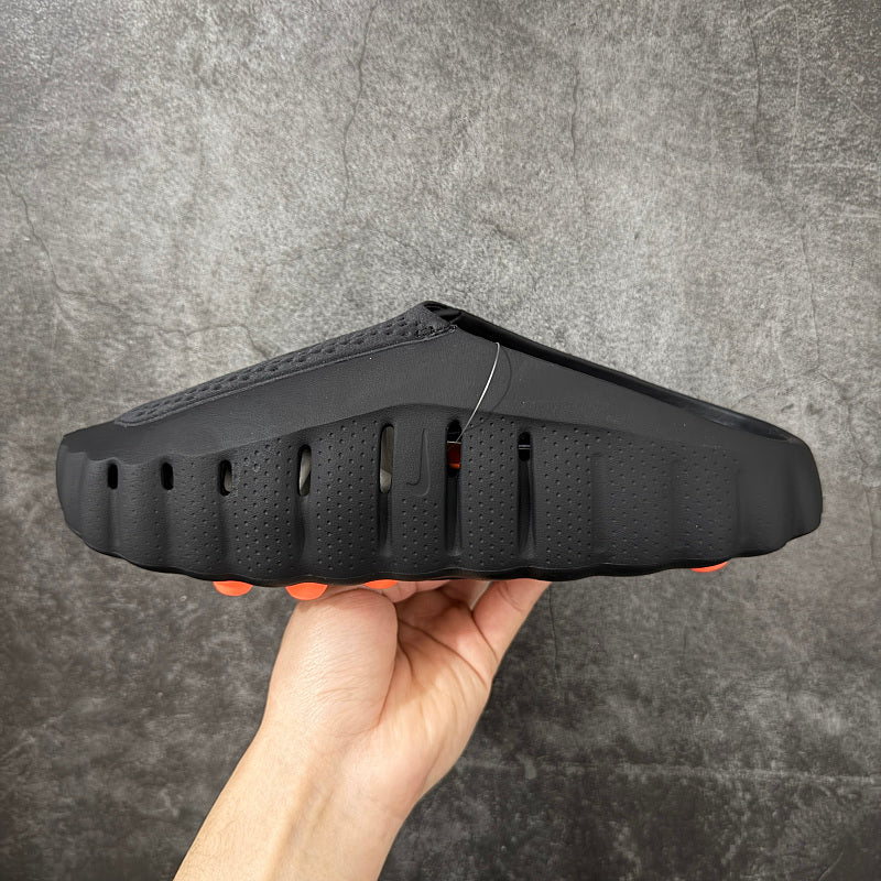 Nike Air Moc AT - Black/Orange
