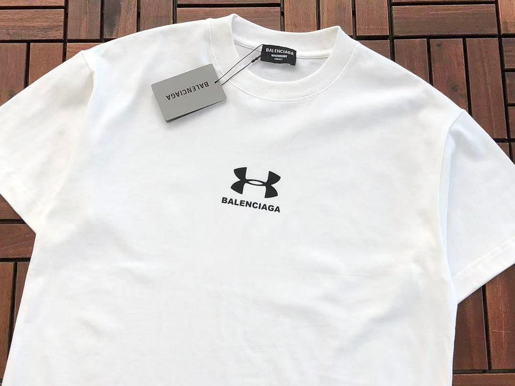 Small Logo Stussy T-Shirt