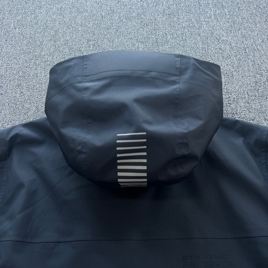 Trek Jacket Black