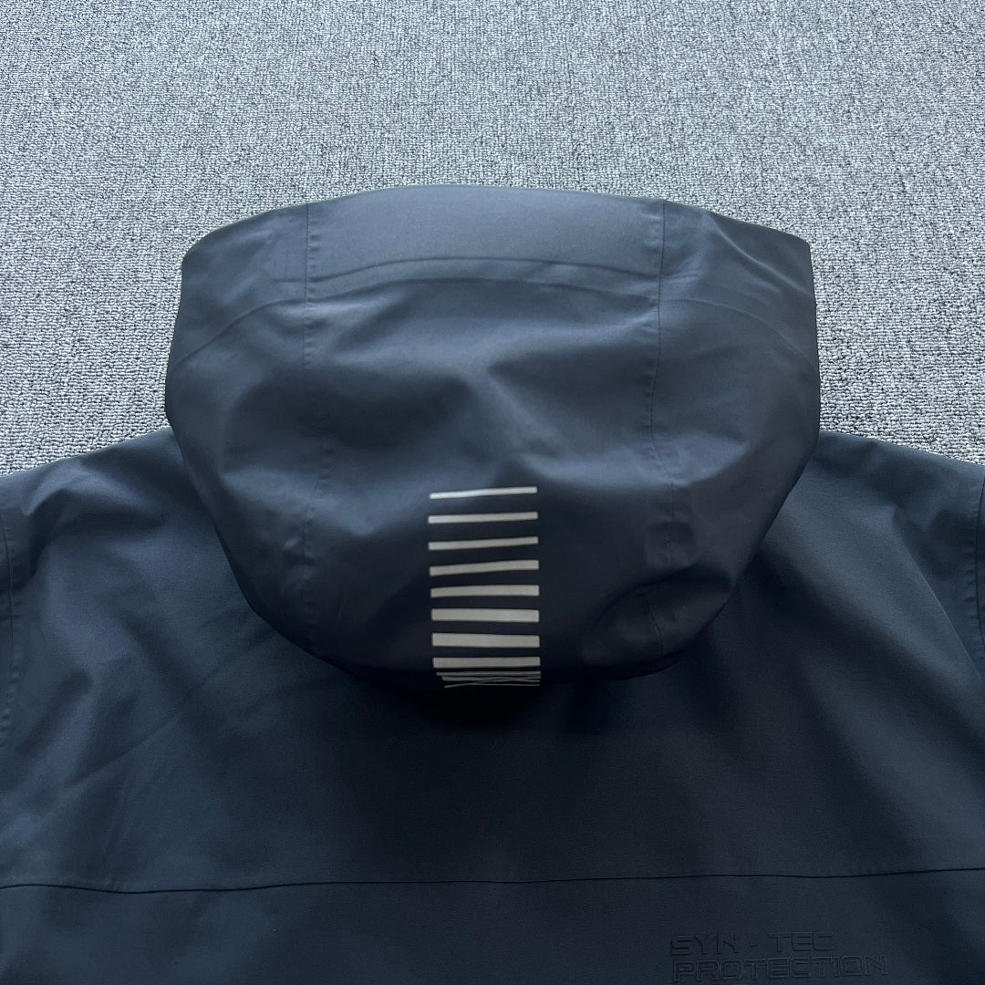 Trek Jacket Black