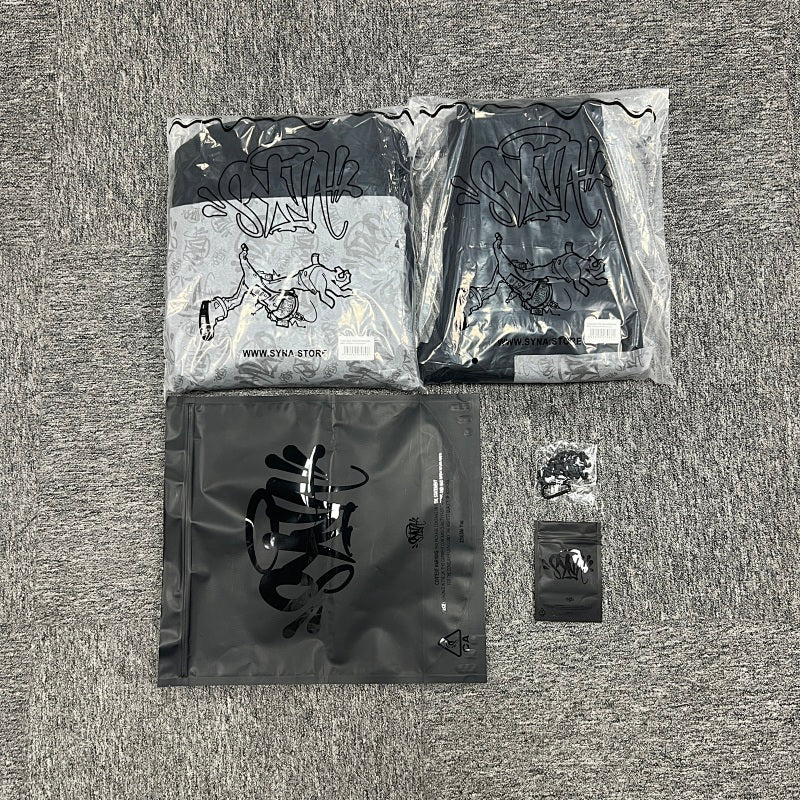 Syna-World Tracksuit - Black-Red