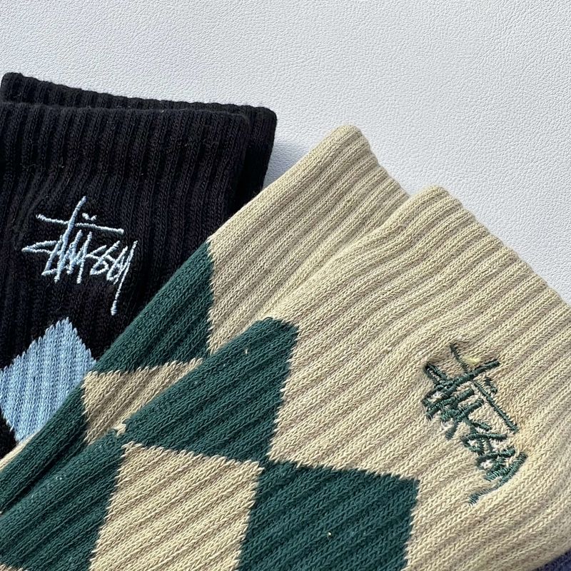 Argyle Pattern Crew Socks 3-Pack