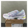 ASICS Product 100