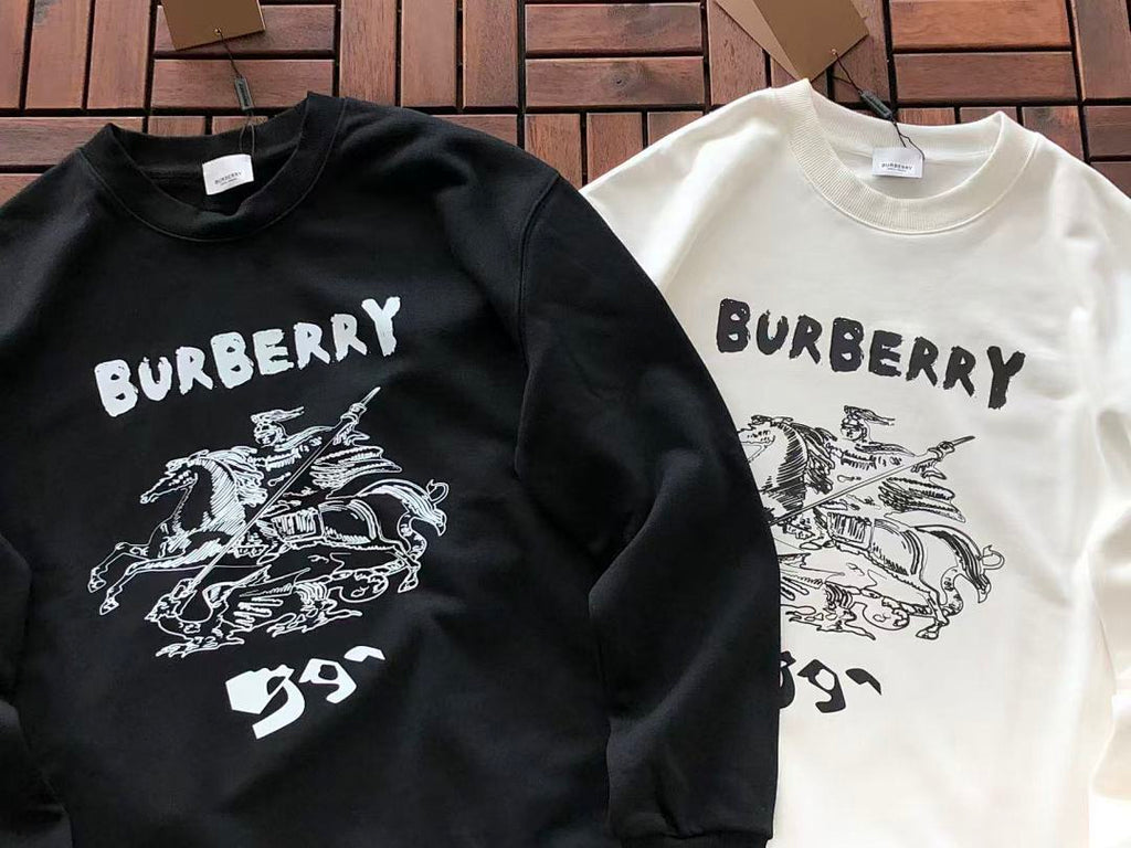 Burberry SWEATER