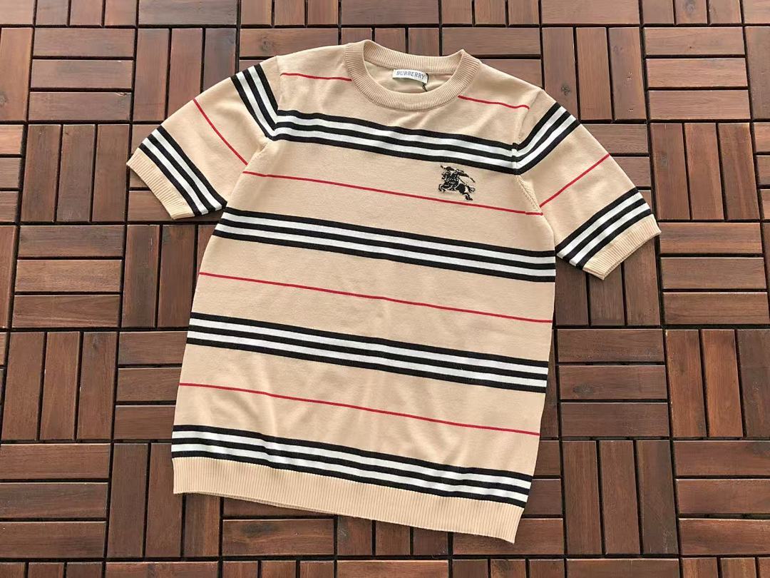 Burberry T-Shirt