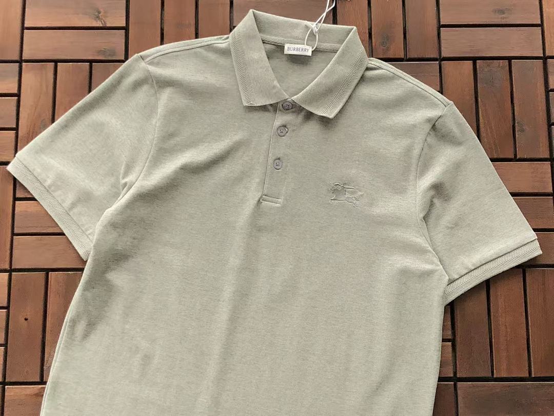 Burberry T-SHIRT