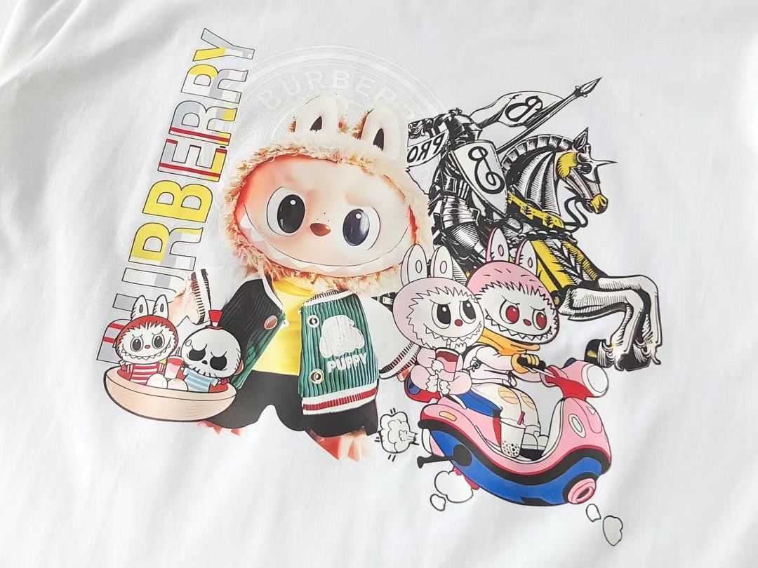 Burberry T-SHIRT
