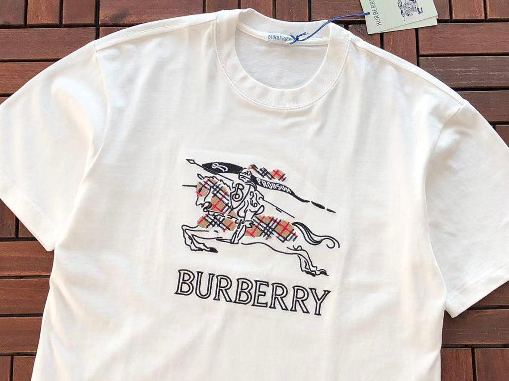 Burberry T-Shirt