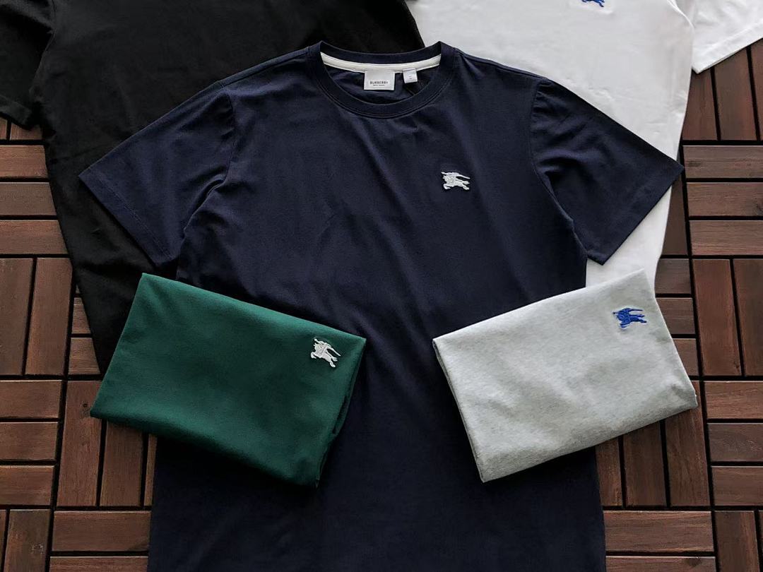 Burberry T-SHIRT