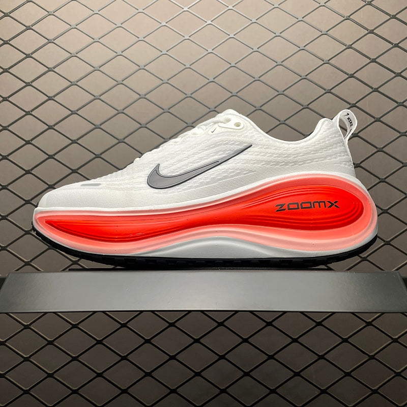 Nike ZoomX Morpho - White/Red