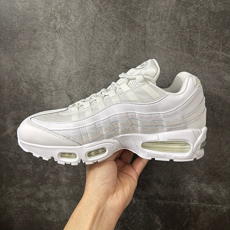 Nike Air Max 95 - Triple White