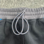 Syna-World Shorts - GreyBlack
