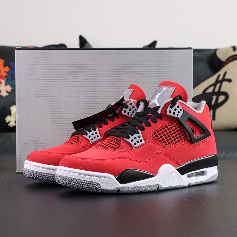 Air Jordan 4 Retro - Toro Bravo Fire Red/Black/Cement Grey
