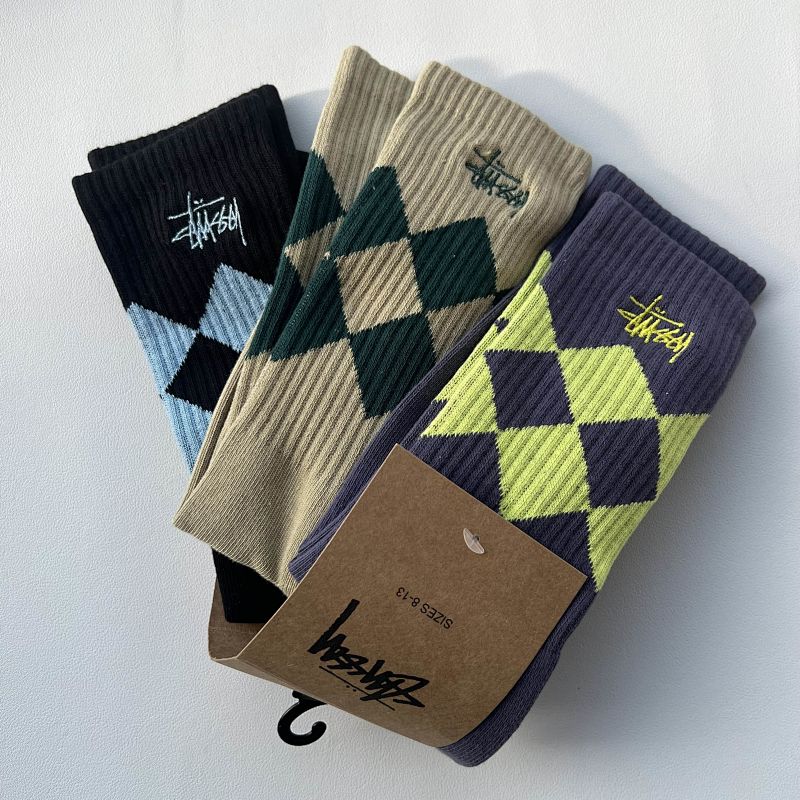 Argyle Pattern Crew Socks 3-Pack