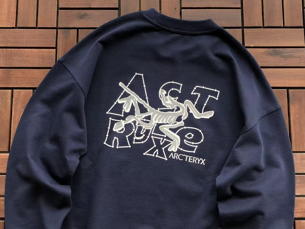 Arc'teryx Large Graphic Crewneck Sweater