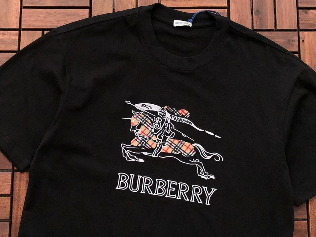 Burberry T-Shirt