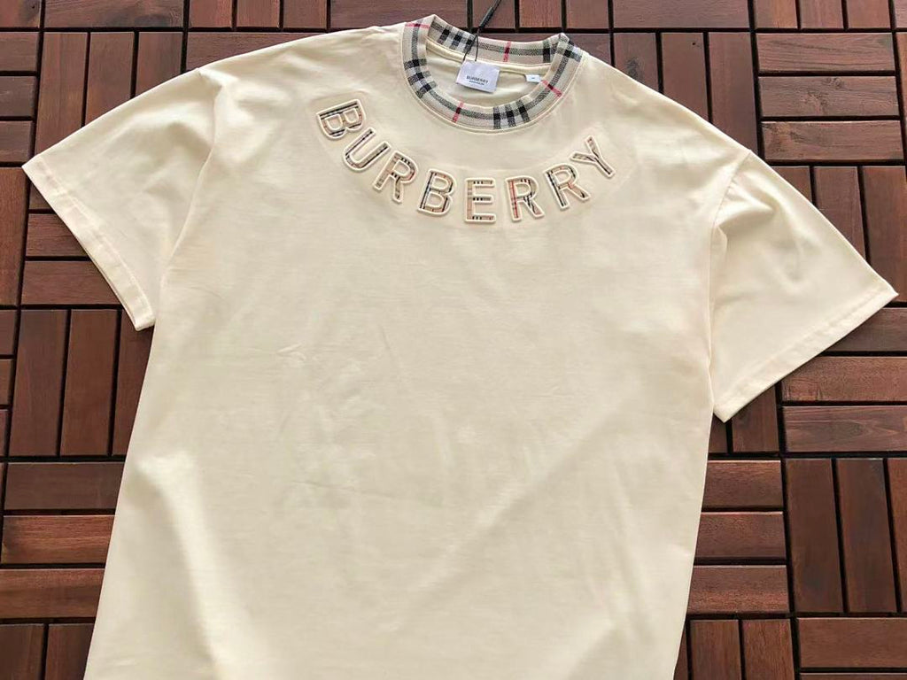 Burberry T-SHIRT