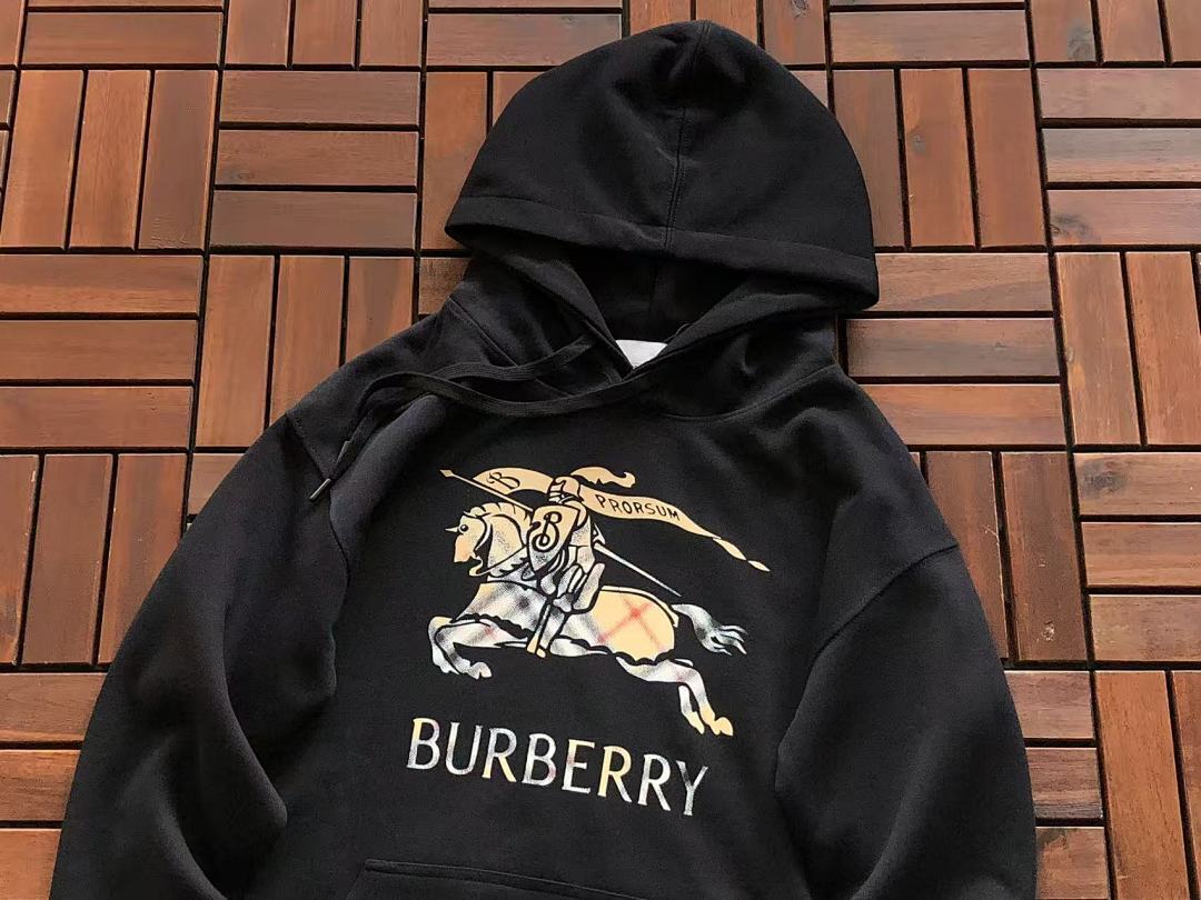 Burberry HOODIE