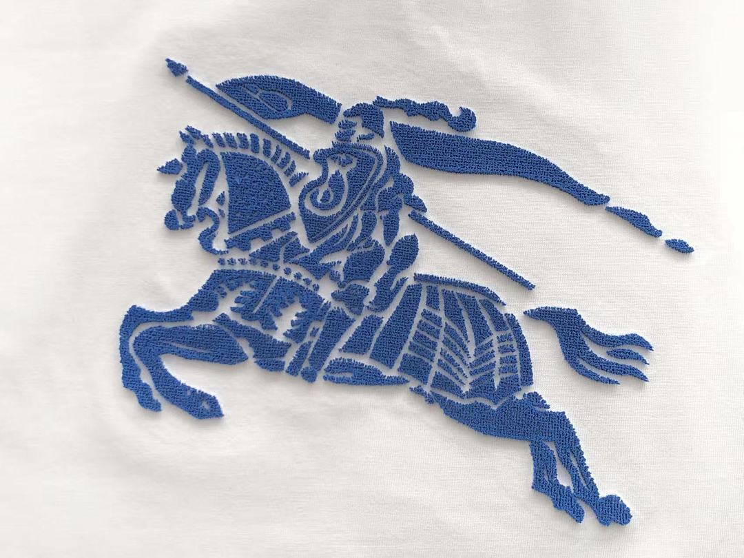 Burberry T-SHIRT