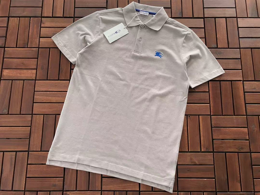 Burberry T-SHIRT