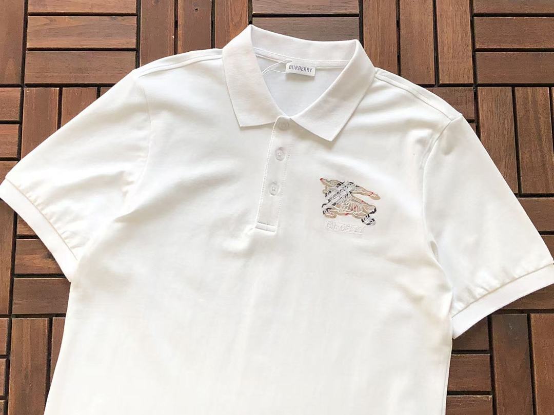 Burberry T-SHIRT