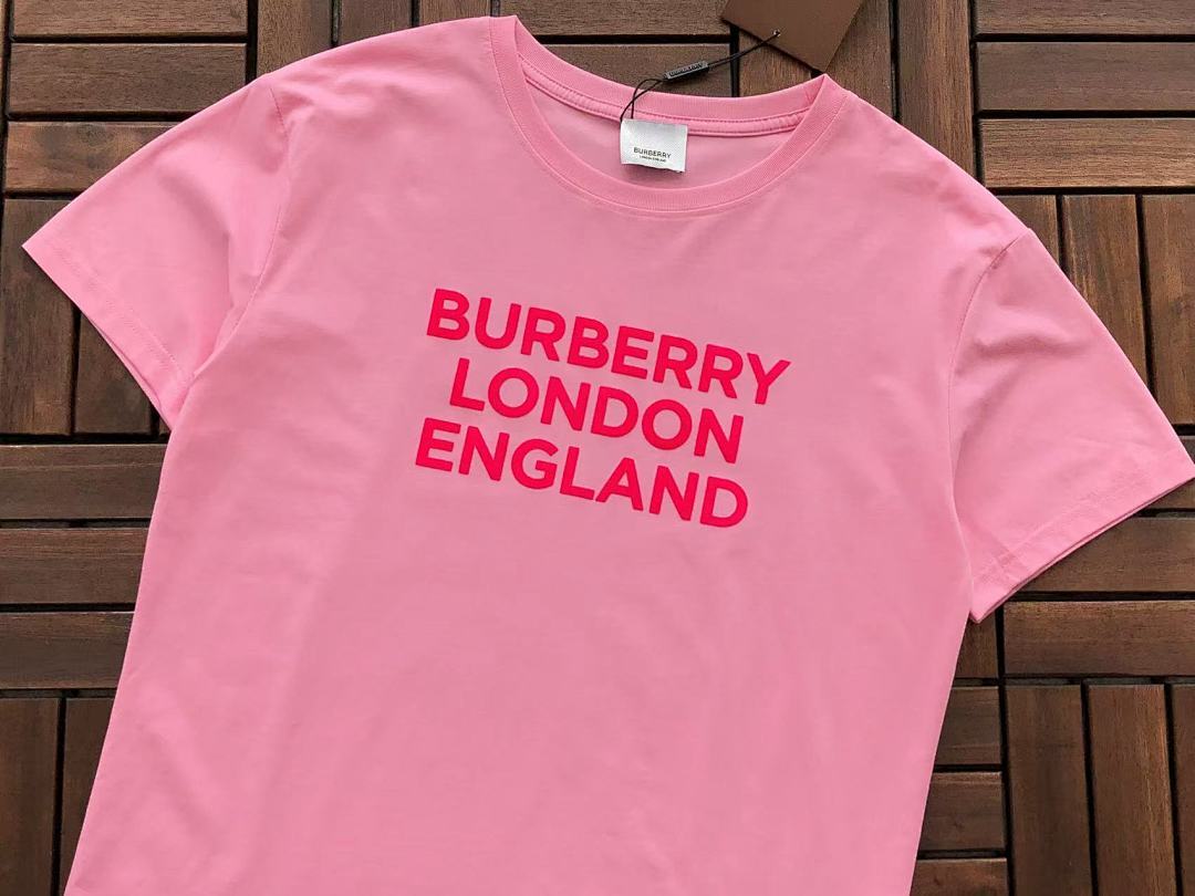 Burberry T-Shirt