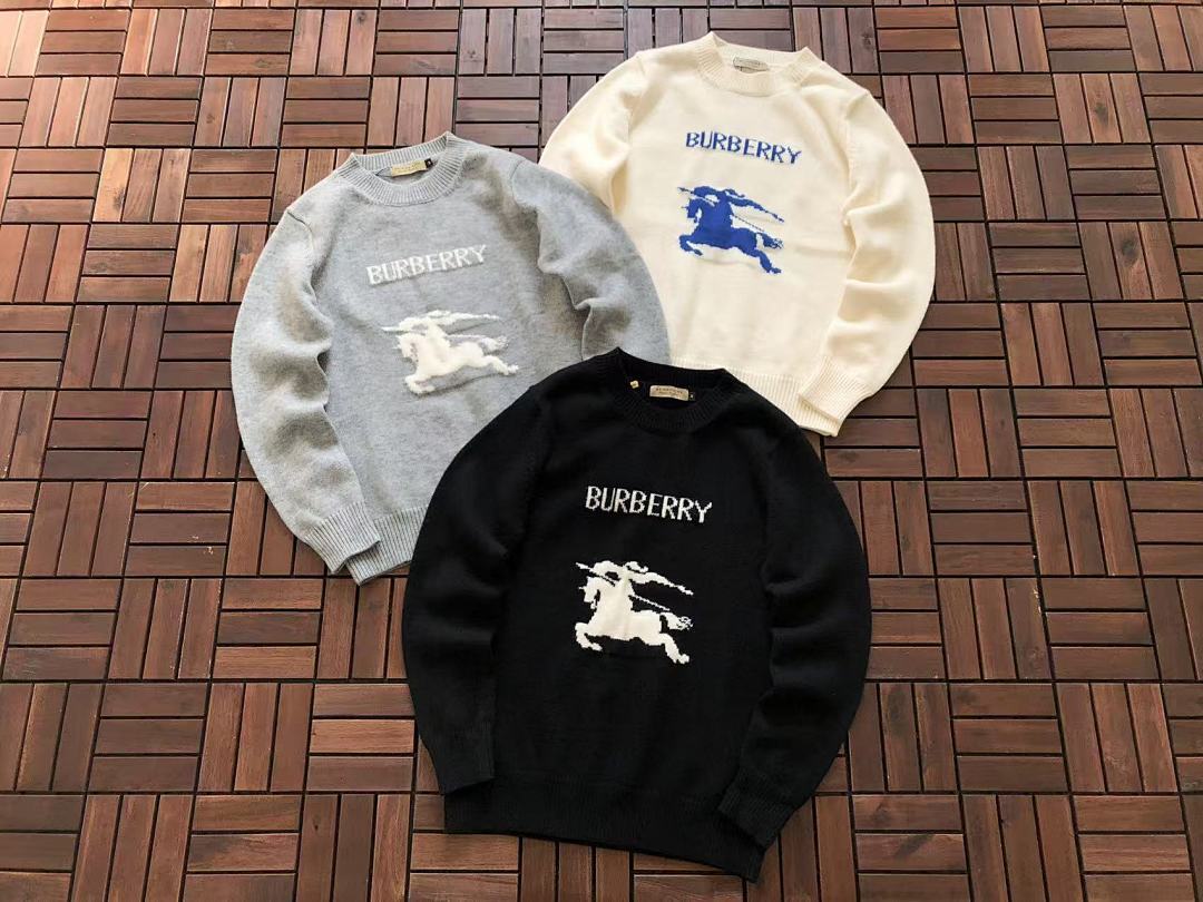 Burberry SWEATER