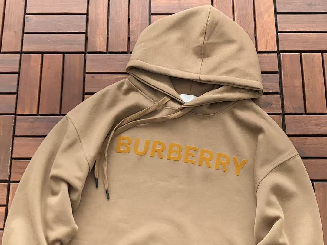 Burberry HOODIE