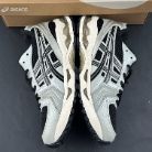 ASICS Product 77