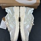 ASICS Product 108