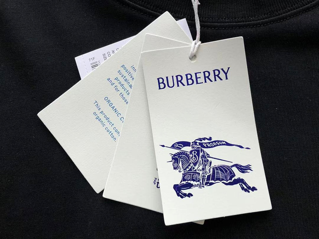 Burberry T-SHIRT