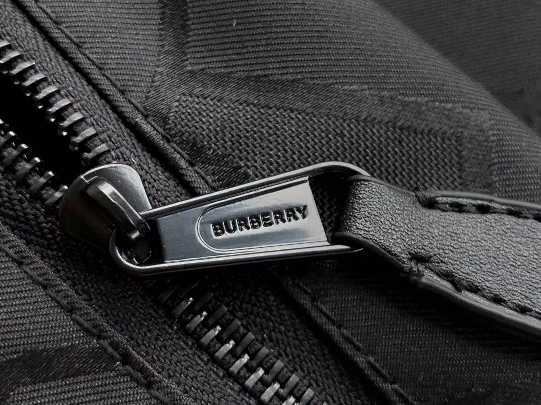 Burberry BAG