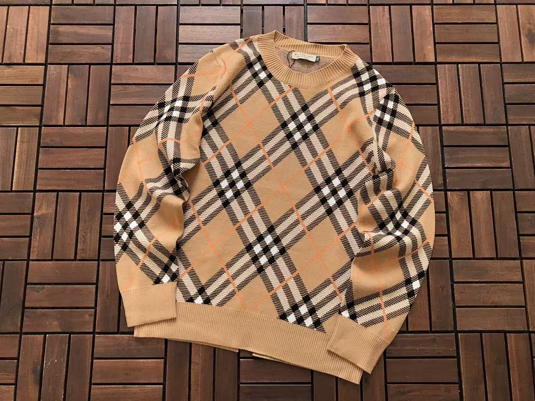 Burberry SWEATER