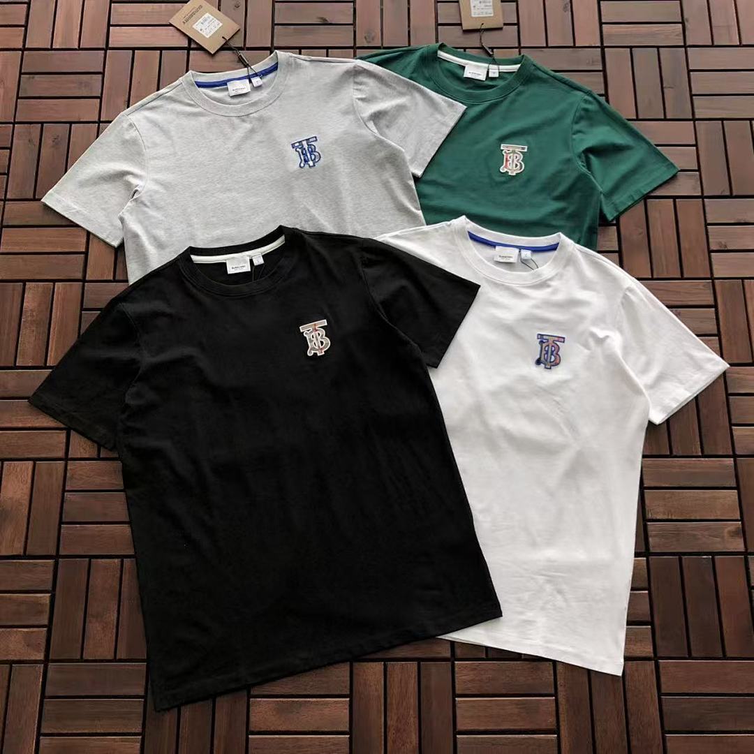 Burberry T-SHIRT