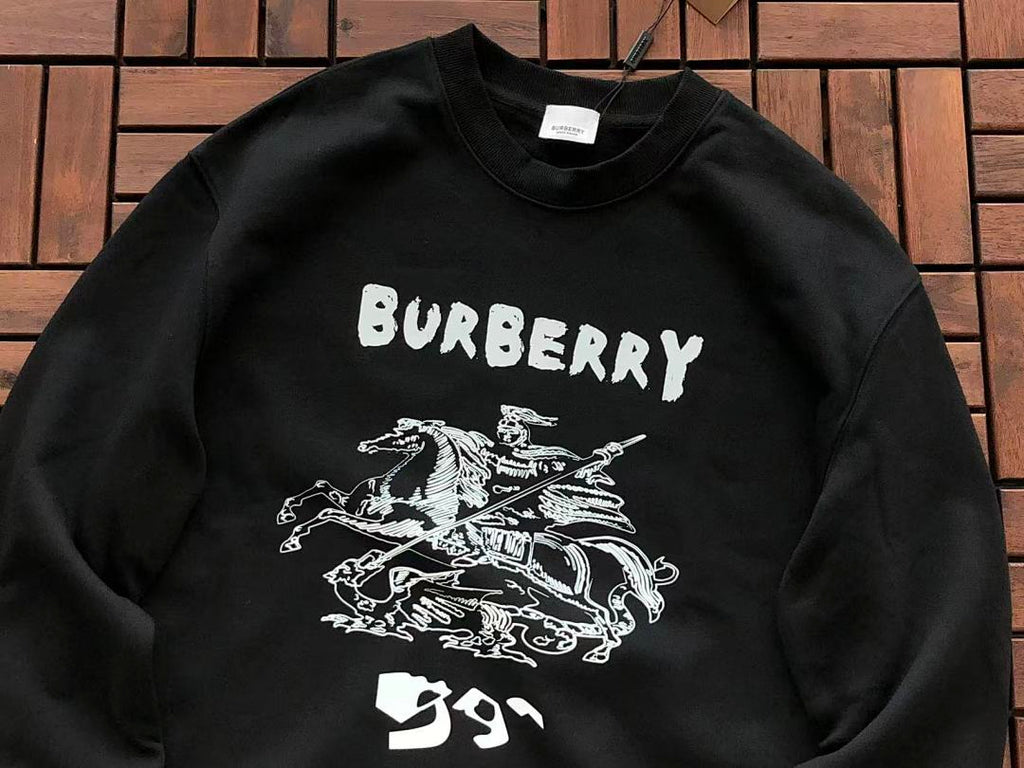 Burberry SWEATER