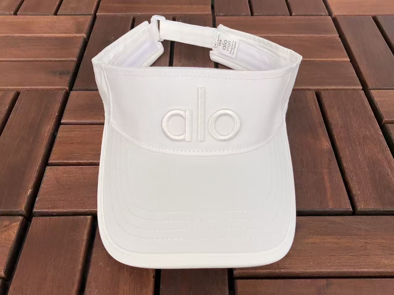 Alo Yoga Visor / Cap