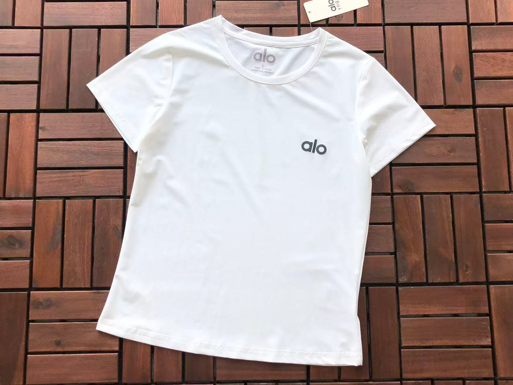 Alo Yoga Women's T-Shirt