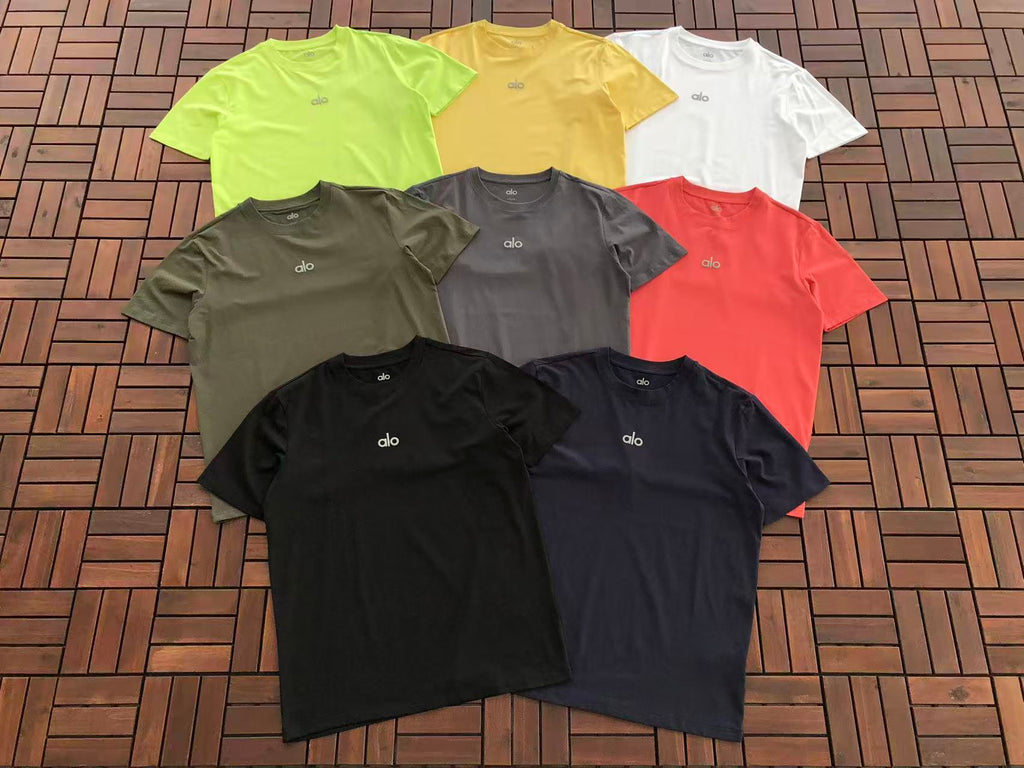 Alo Yoga T-Shirt