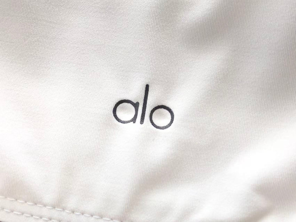 Alo Yoga Women's Yoga Set