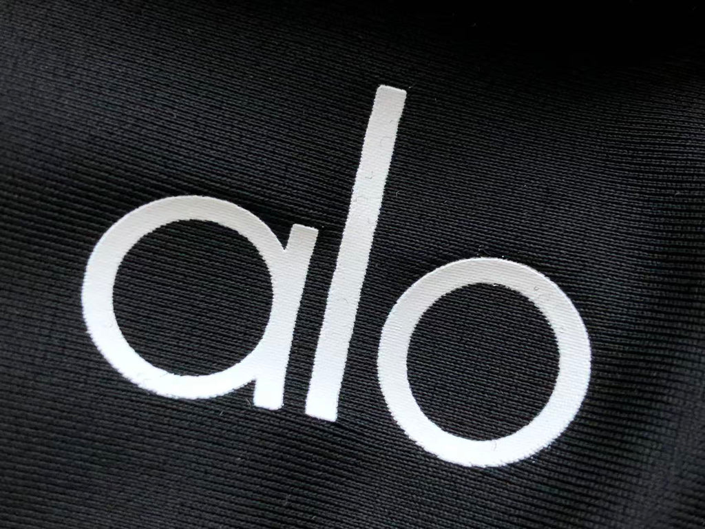 Alo Yoga Women's Bra & Leggings Set
