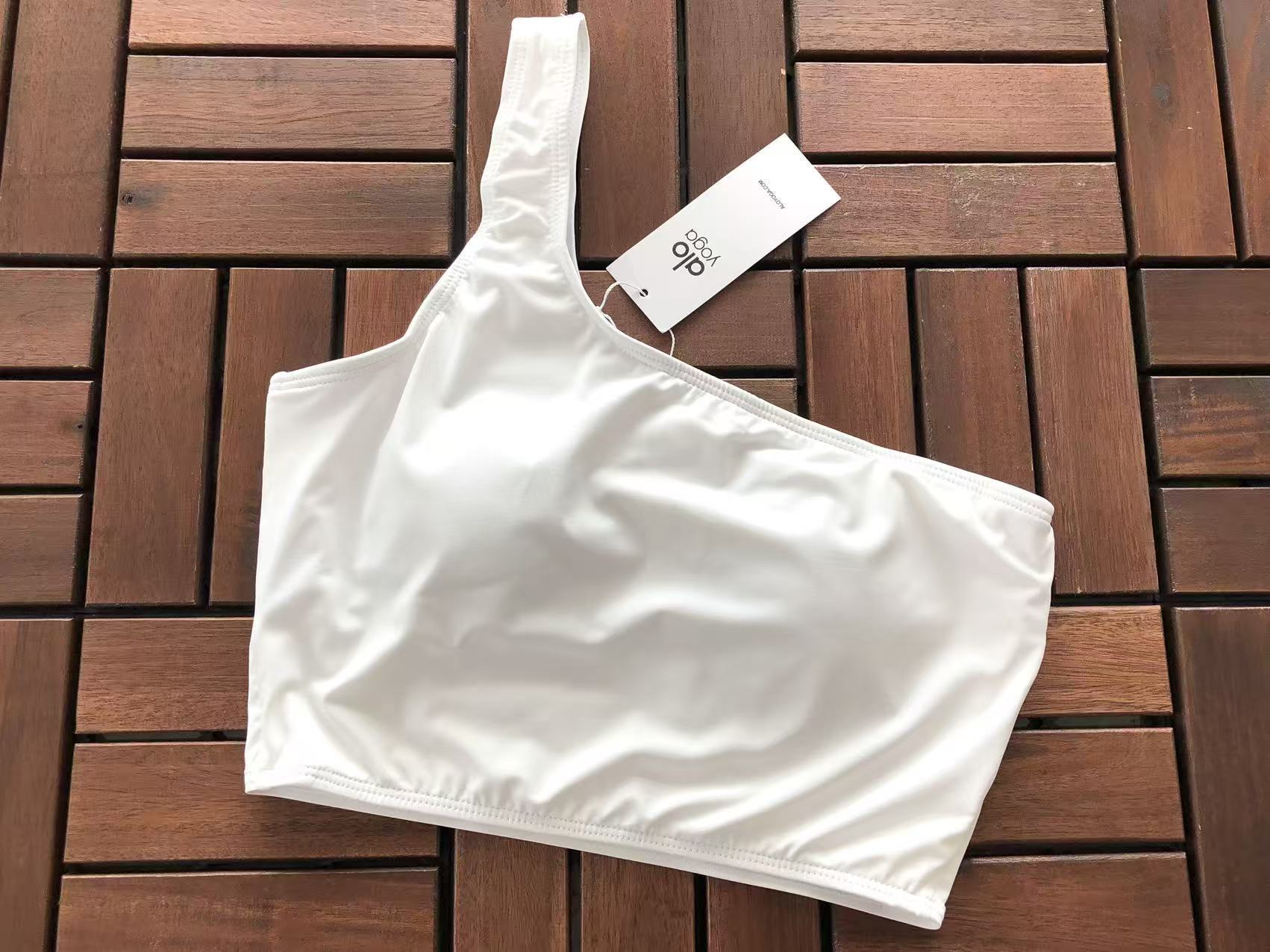 Alo Yoga Women's Yoga Set