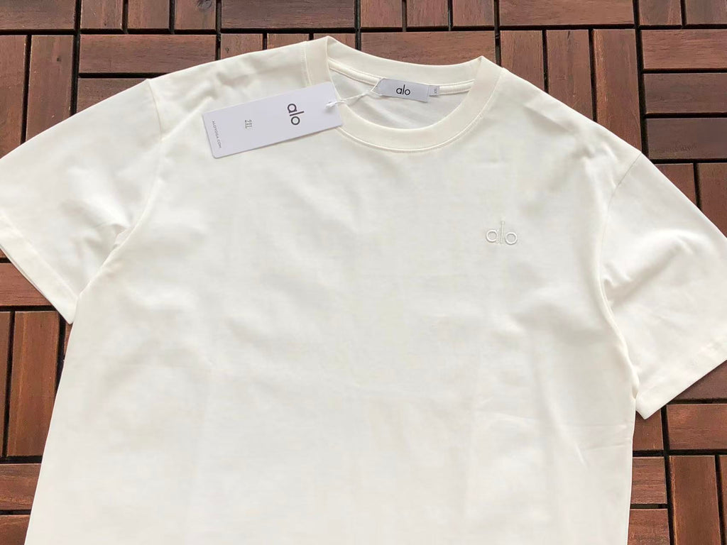 Alo Yoga T-Shirt