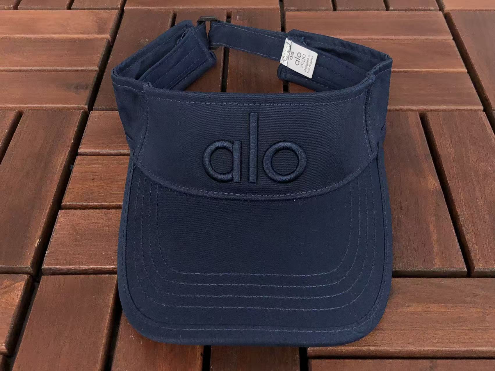 Alo Yoga Visor / Cap